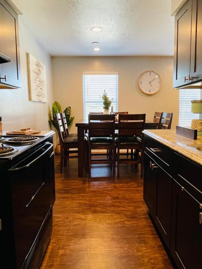 Ou-2 Bed 2 Bath Apartment Close To Ou Oklahoma City Exterior foto